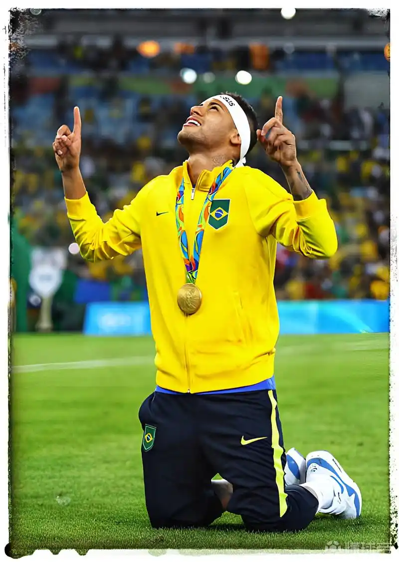 關鍵基石 關鍵基石